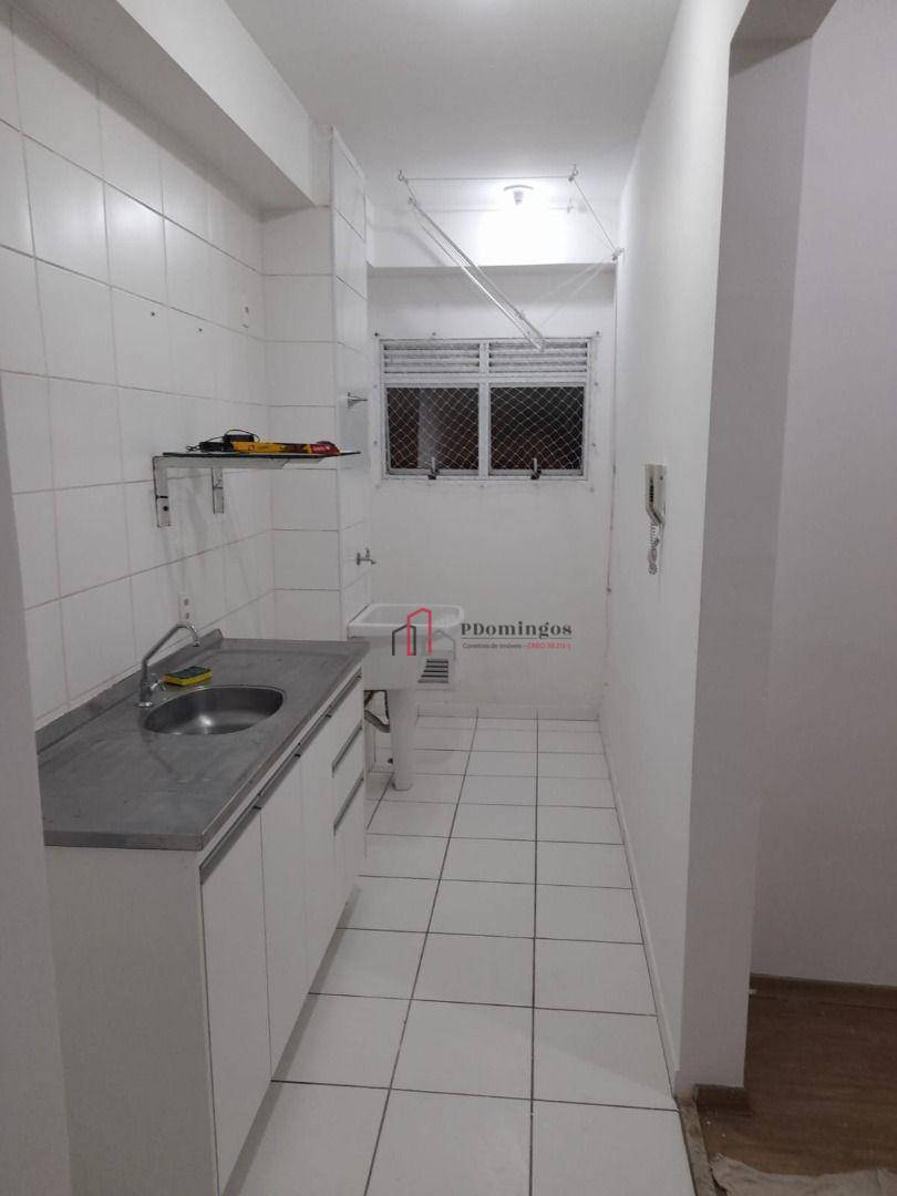 Apartamento à venda com 2 quartos, 50m² - Foto 2