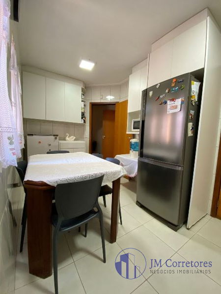 Apartamento à venda com 3 quartos, 106m² - Foto 9