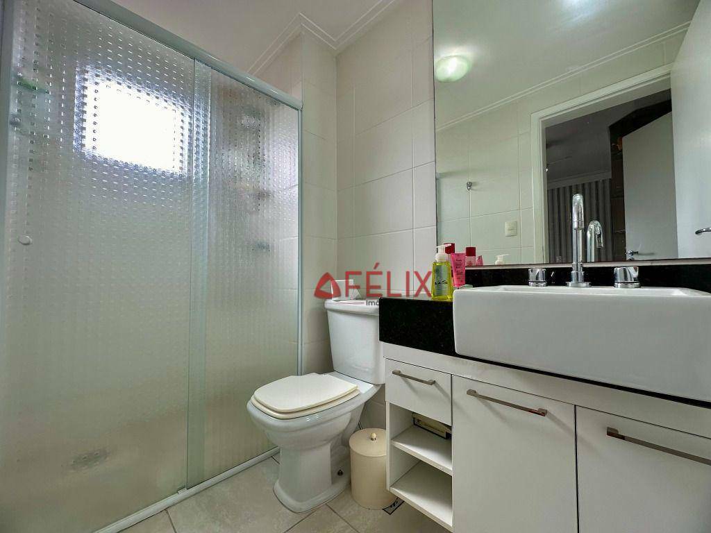 Apartamento à venda com 3 quartos, 162m² - Foto 43