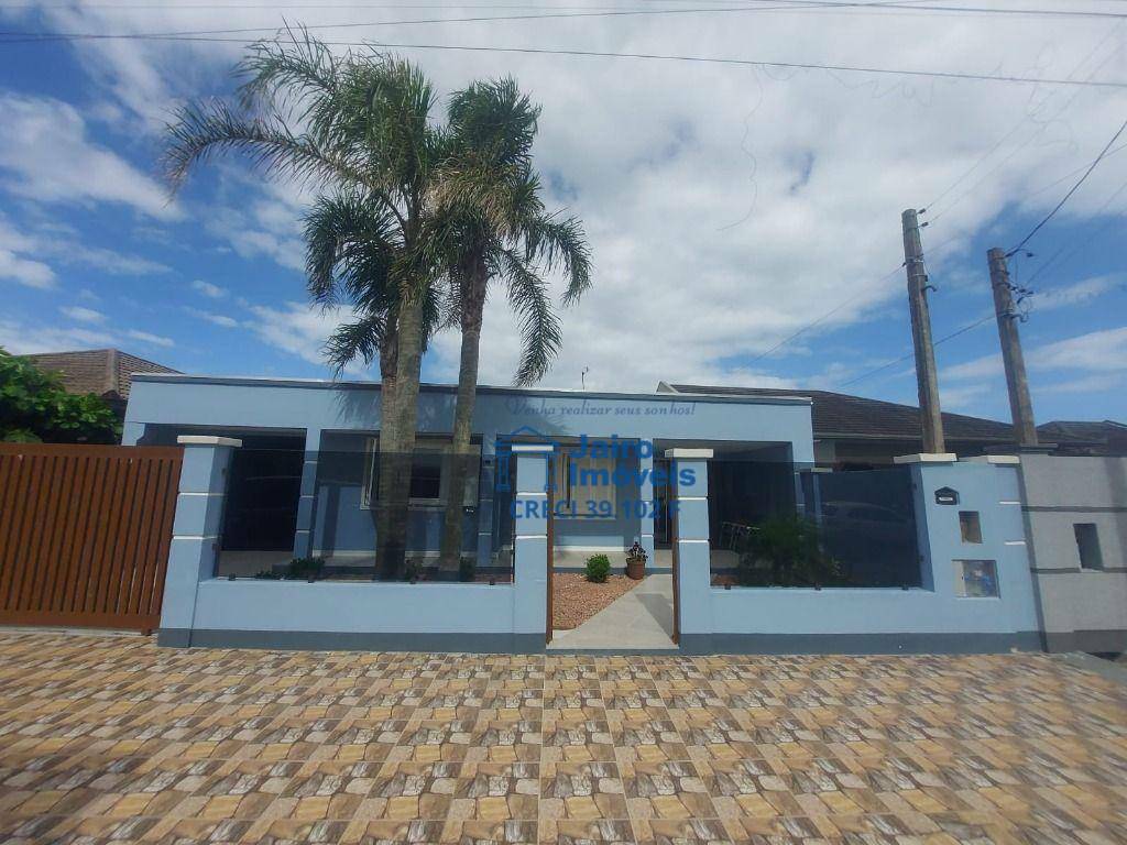 Casa, 3 quartos, 202 m² - Foto 2