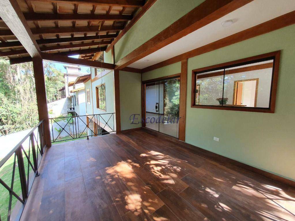 Casa à venda com 3 quartos, 230m² - Foto 15