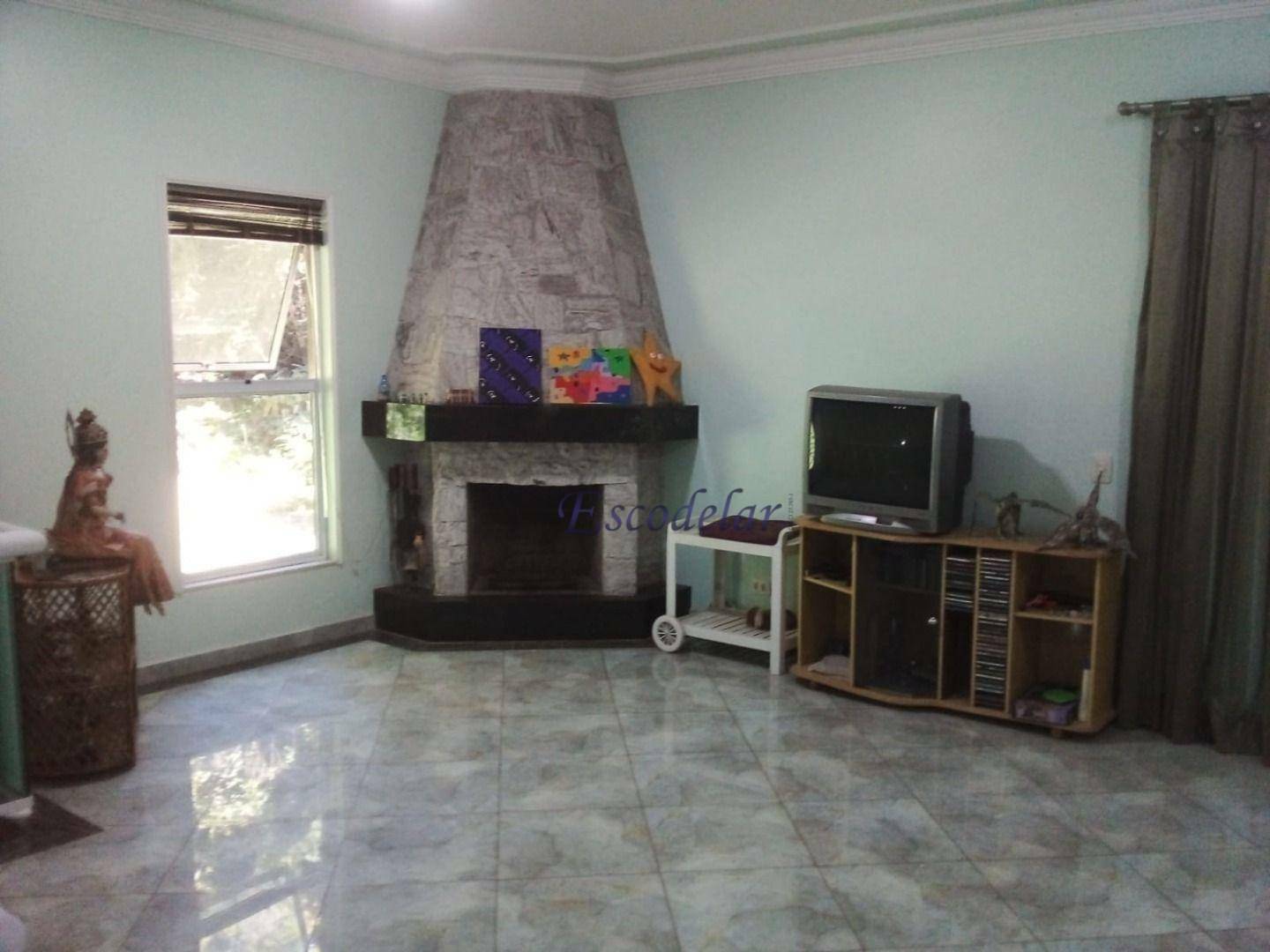 Casa de Condomínio à venda com 3 quartos, 292m² - Foto 3