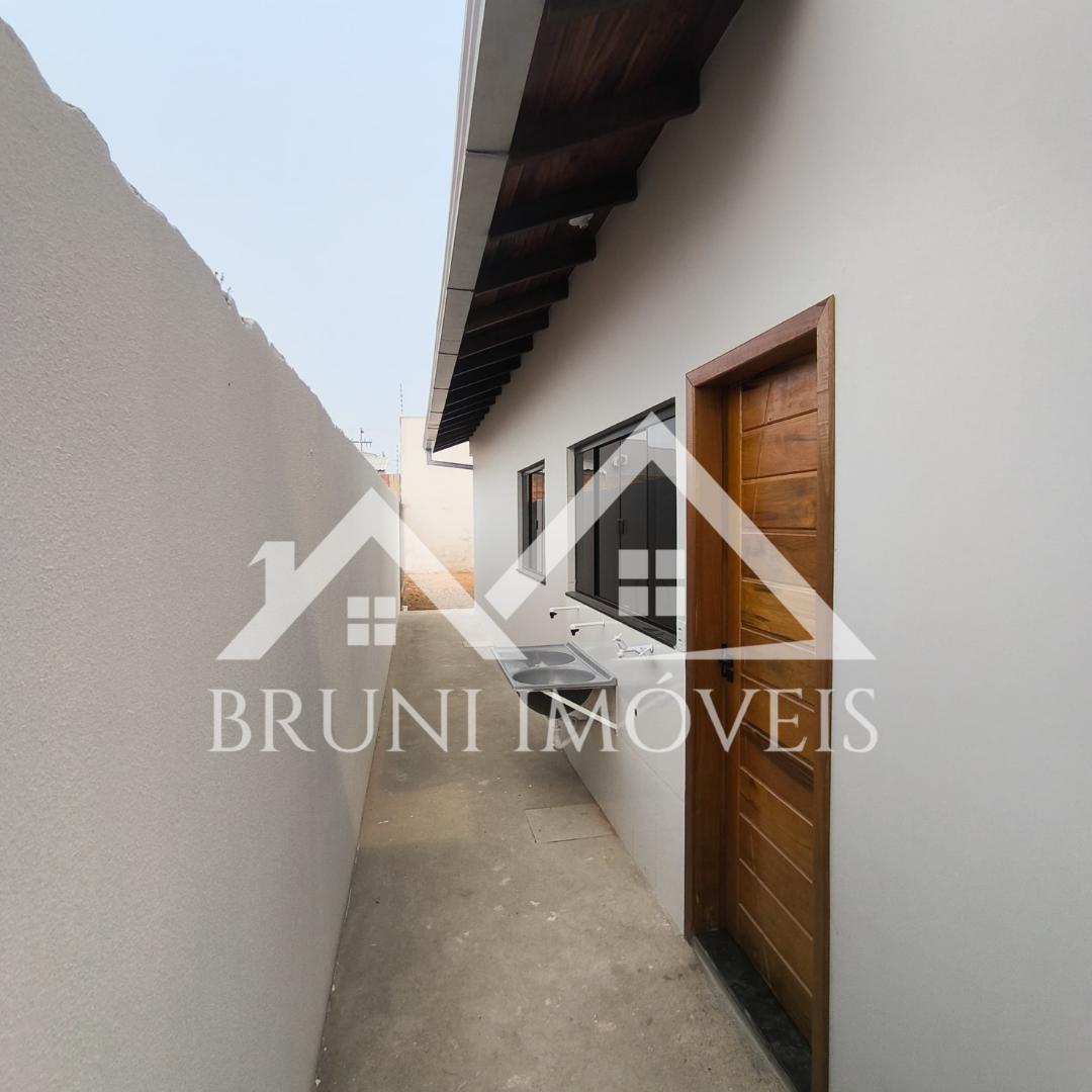 Casa à venda com 2 quartos, 180m² - Foto 15