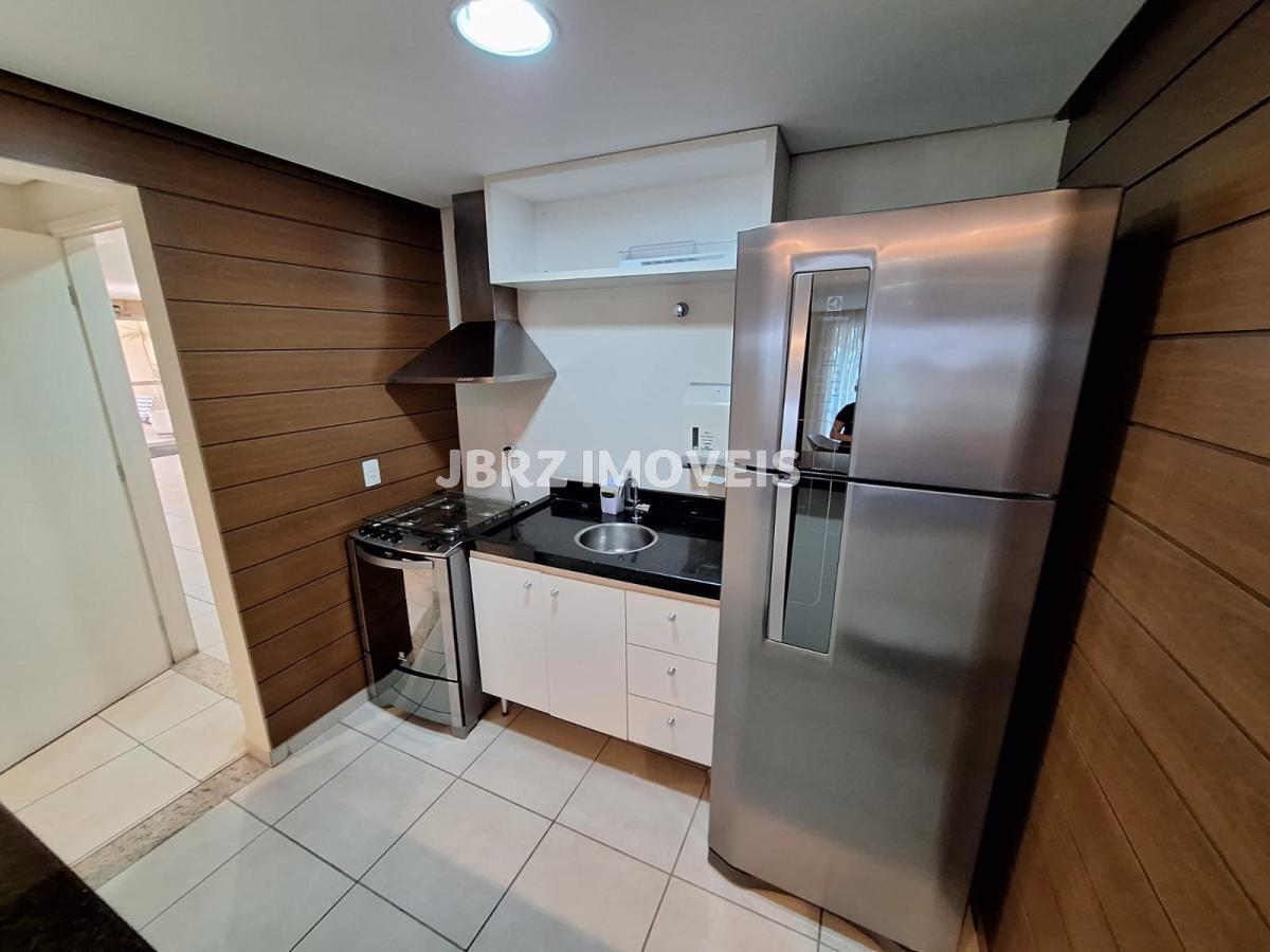 Apartamento à venda com 2 quartos, 76m² - Foto 50