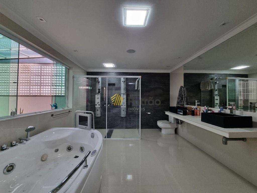 Sobrado à venda com 4 quartos, 381m² - Foto 8