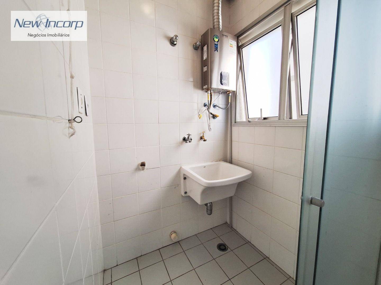 Apartamento à venda com 2 quartos, 65m² - Foto 11