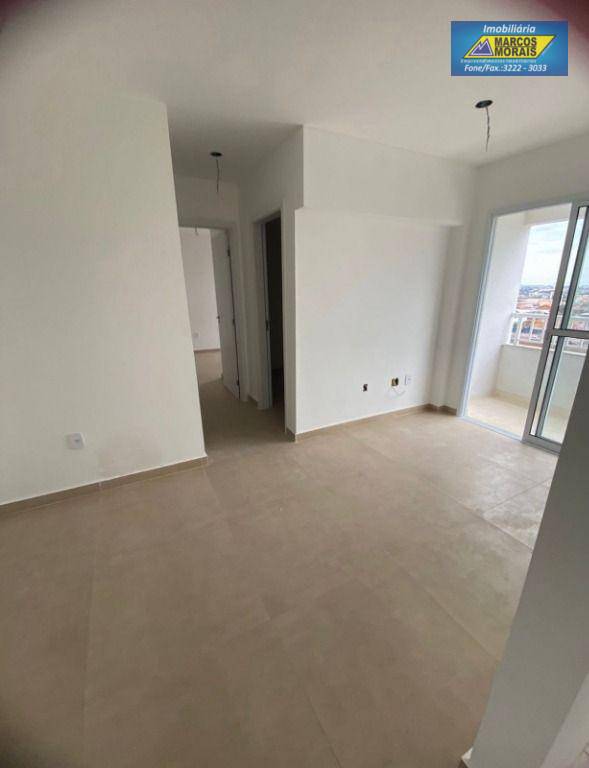 Apartamento para alugar com 2 quartos, 60m² - Foto 7