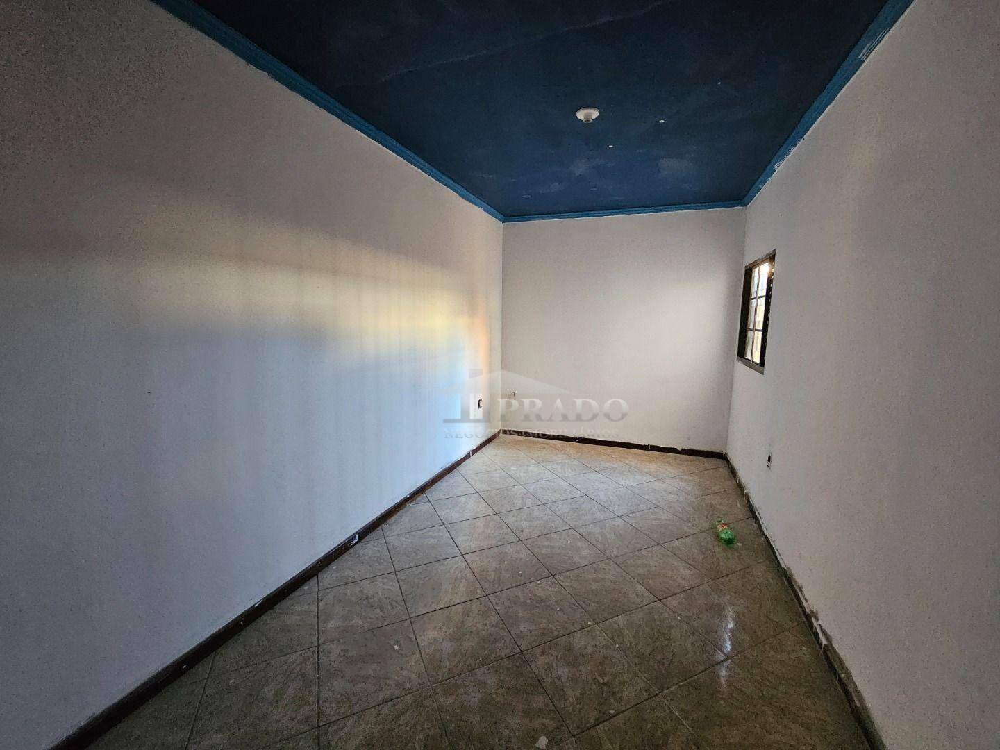 Casa para alugar com 4 quartos, 198m² - Foto 15