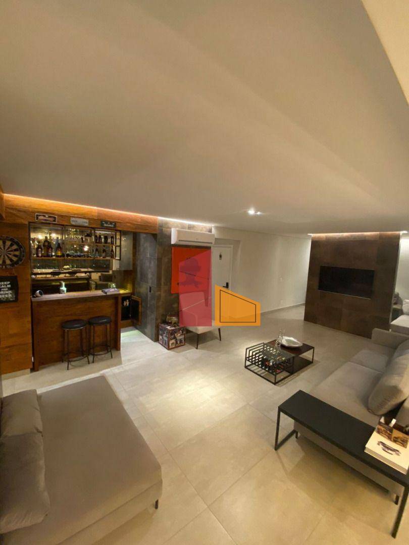 Apartamento, 3 quartos, 236 m² - Foto 4