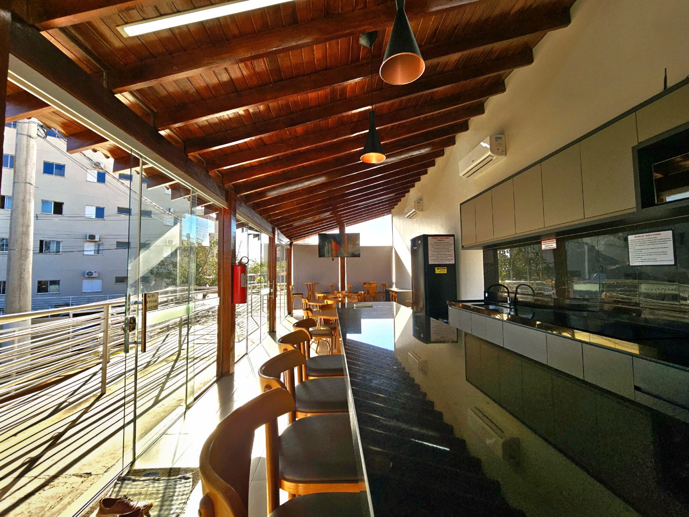 Apartamento à venda com 2 quartos, 62m² - Foto 23