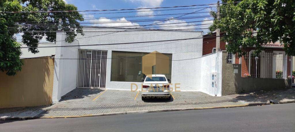 Casa à venda e aluguel com 7 quartos, 200m² - Foto 1