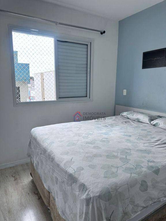 Apartamento à venda com 2 quartos, 78m² - Foto 14