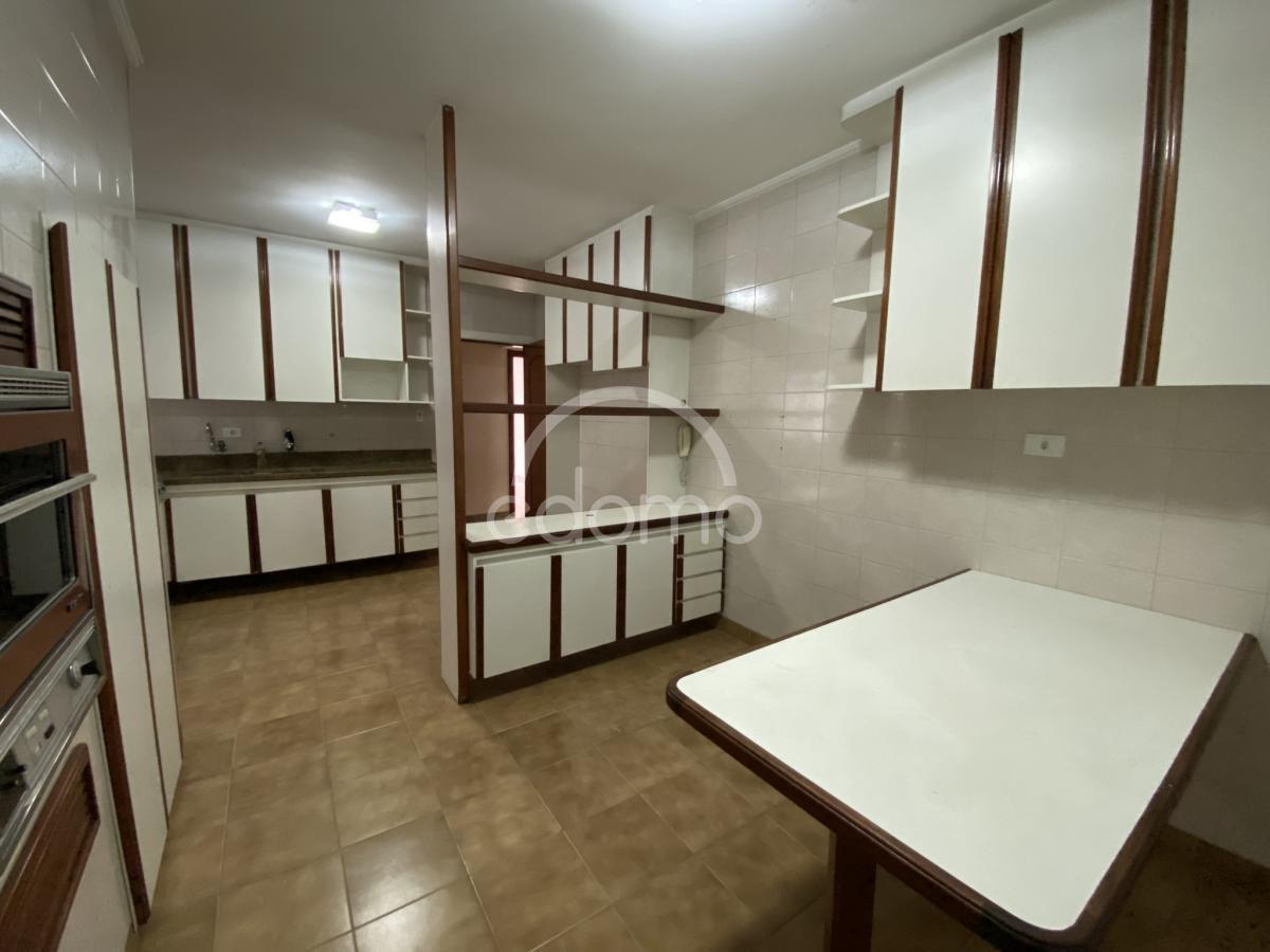 Apartamento à venda com 3 quartos, 180m² - Foto 36