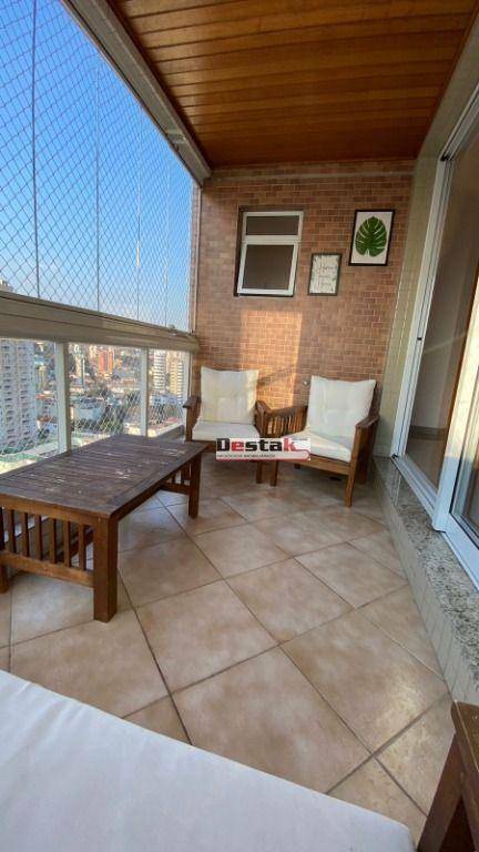 Apartamento à venda com 3 quartos, 138m² - Foto 28