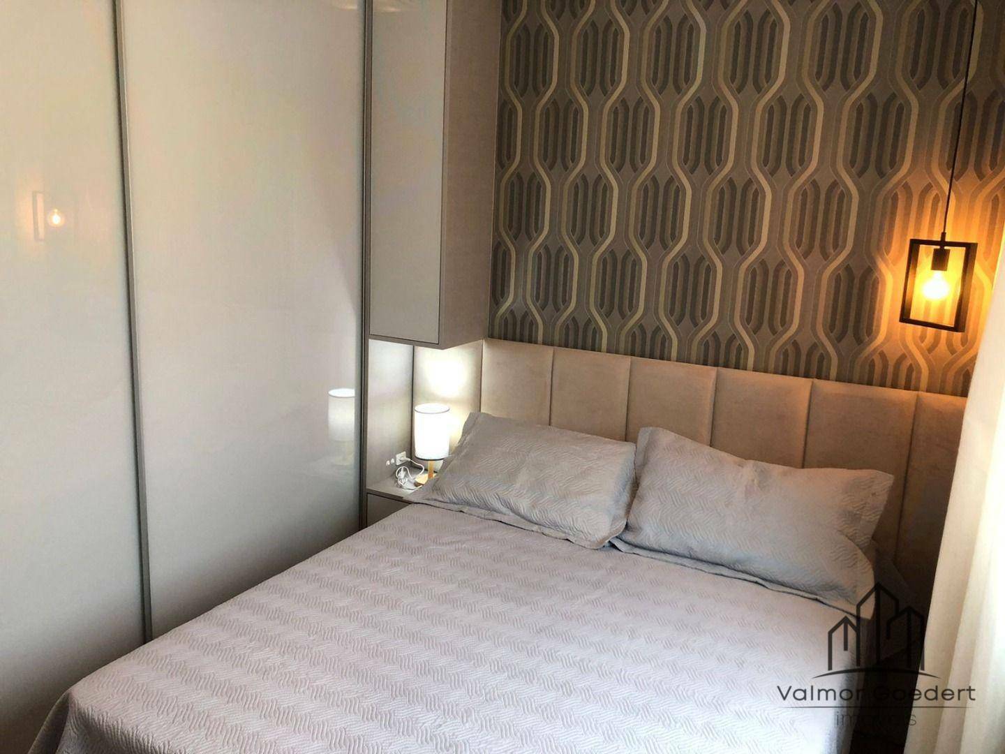 Apartamento à venda com 3 quartos, 150m² - Foto 12