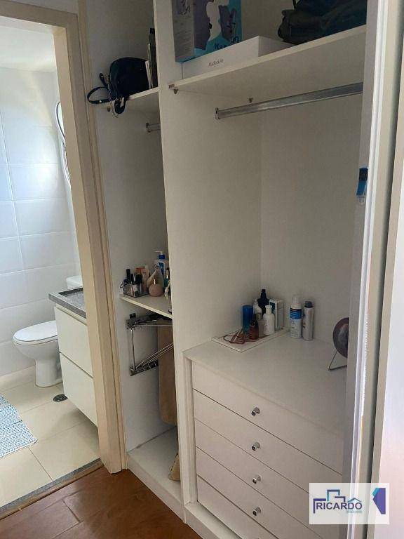 Apartamento à venda com 3 quartos, 95m² - Foto 18