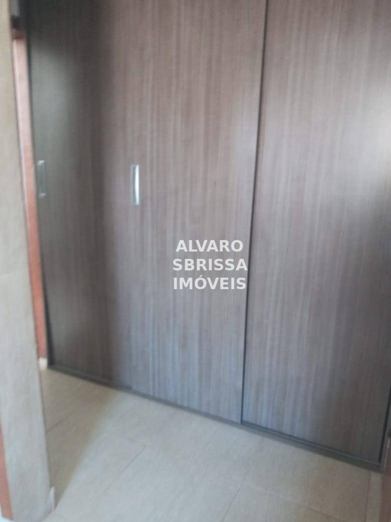 Casa de Condomínio à venda com 3 quartos, 540m² - Foto 12