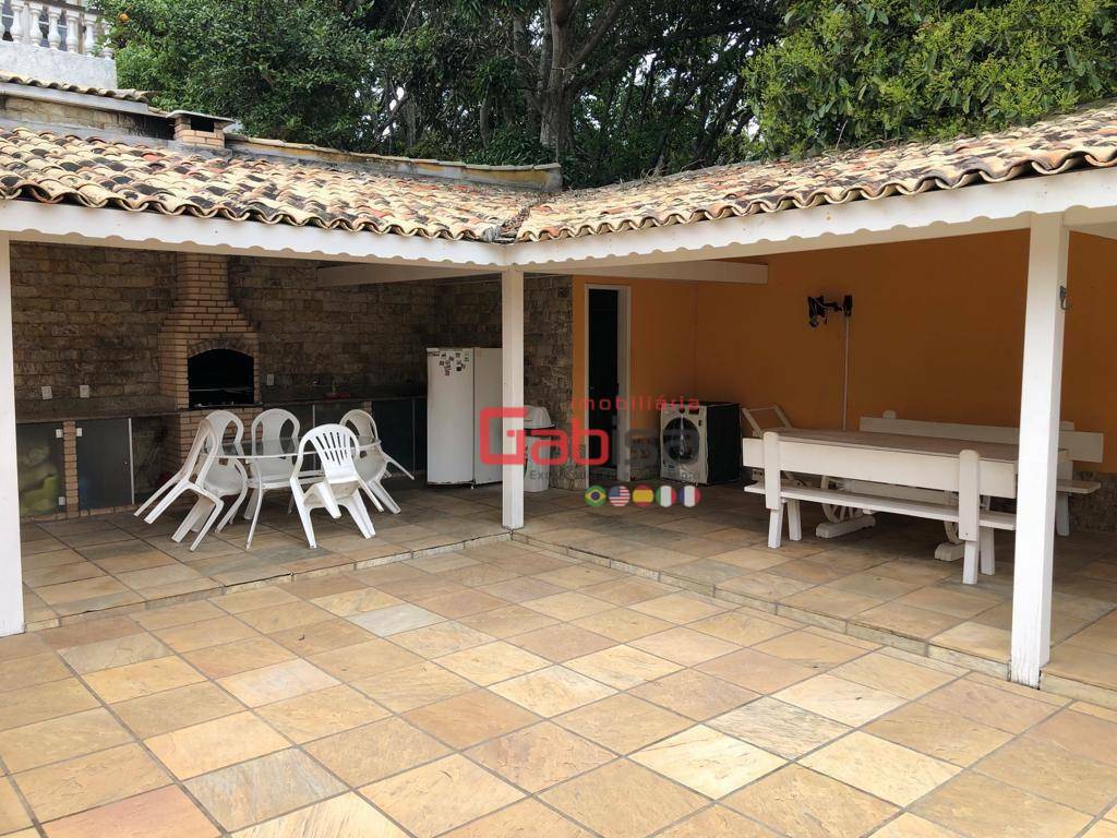 Casa de Condomínio à venda com 4 quartos, 230m² - Foto 17