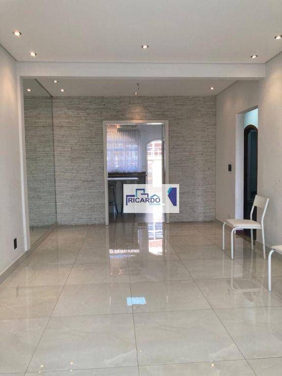 Casa à venda e aluguel com 3 quartos, 250m² - Foto 21