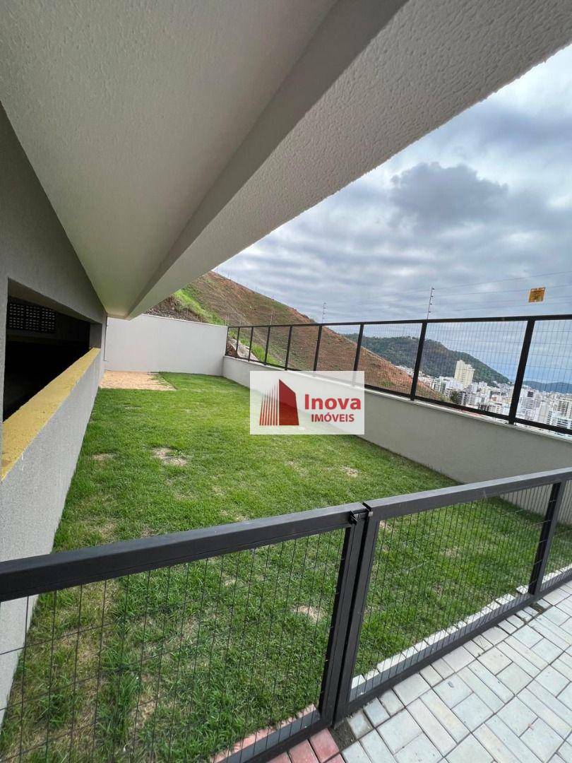 Apartamento à venda com 2 quartos, 62m² - Foto 22