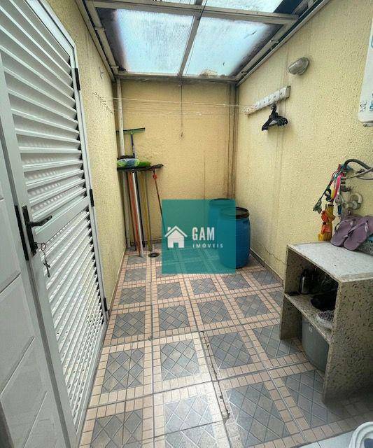 Casa de Condomínio à venda com 3 quartos, 220m² - Foto 11