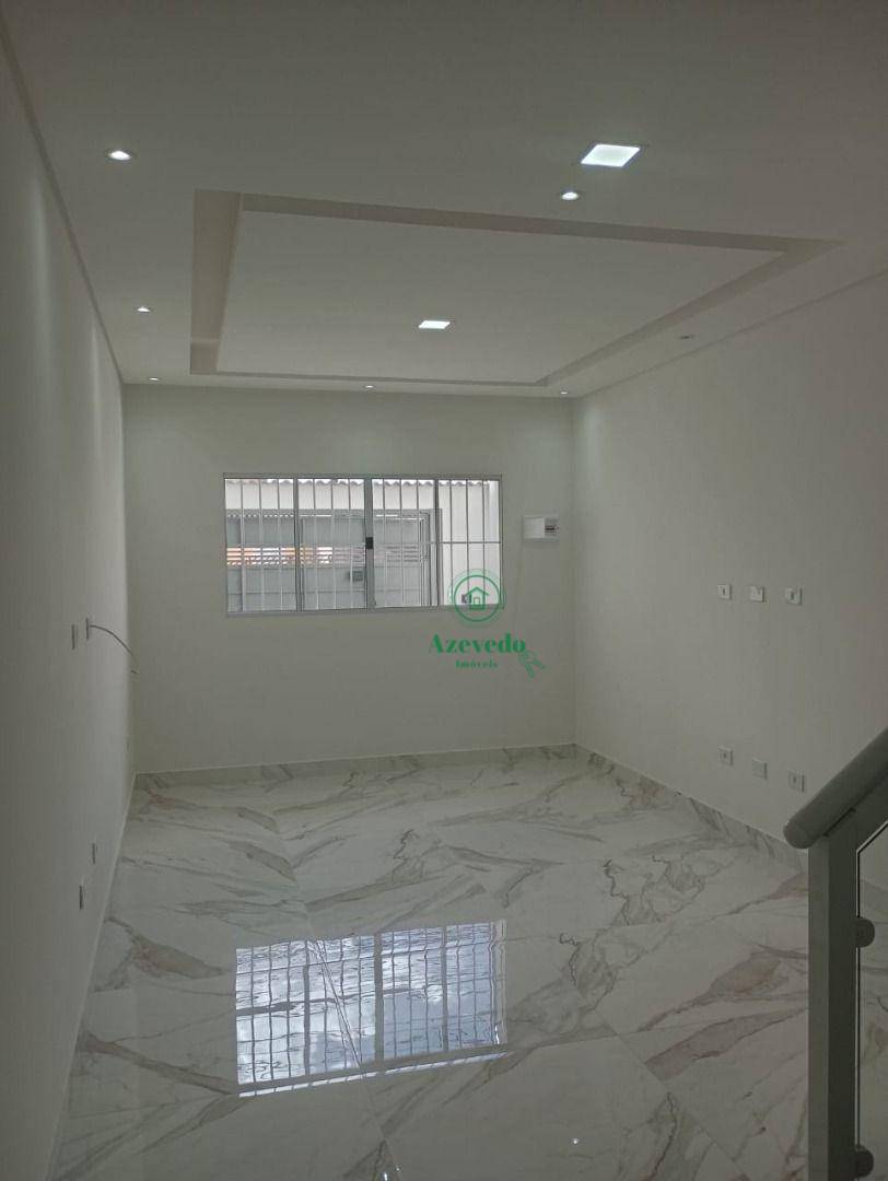 Sobrado à venda com 3 quartos, 127m² - Foto 3