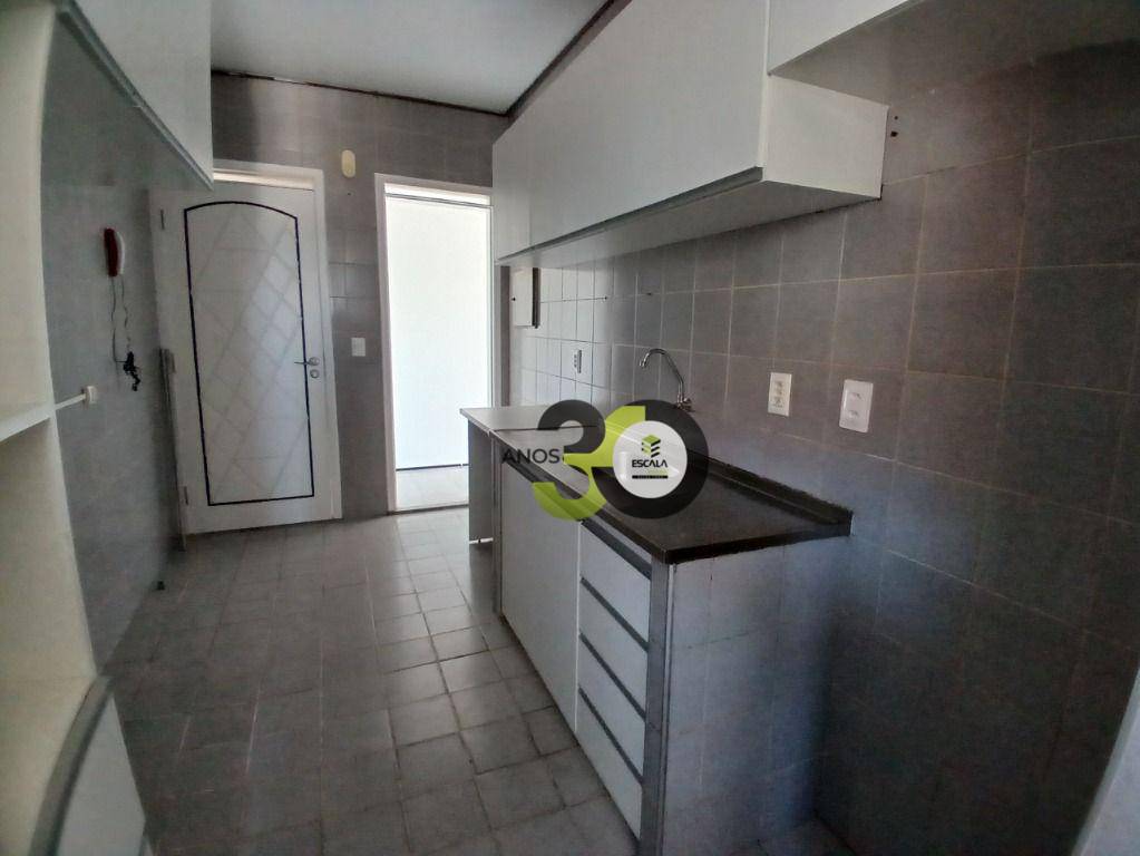 Apartamento para alugar com 3 quartos, 100m² - Foto 21