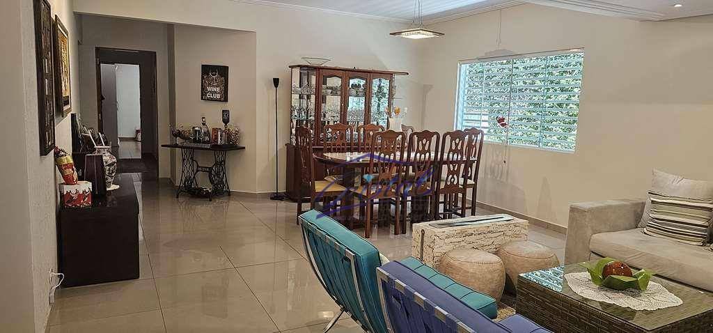 Casa de Condomínio à venda com 3 quartos, 358m² - Foto 17