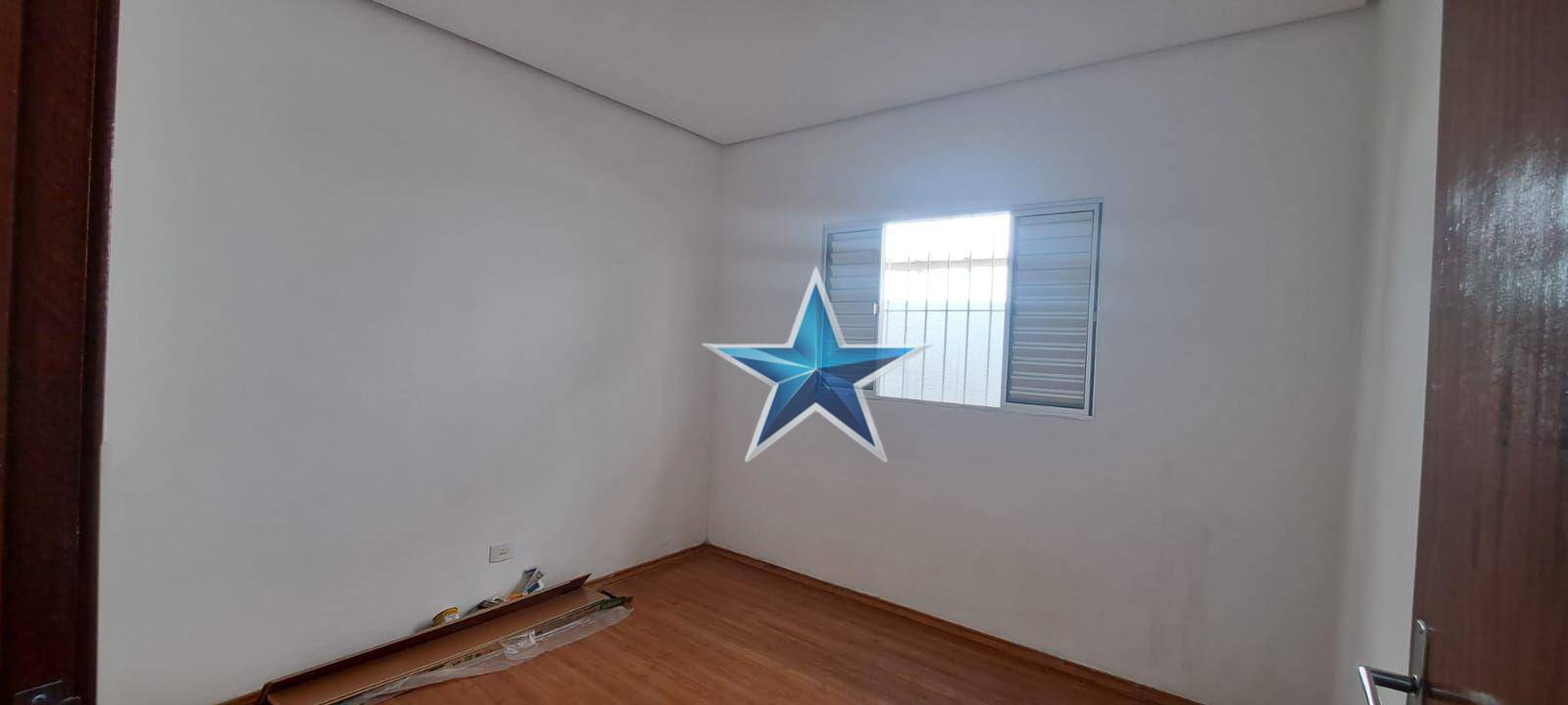 Casa à venda com 2 quartos, 90m² - Foto 11