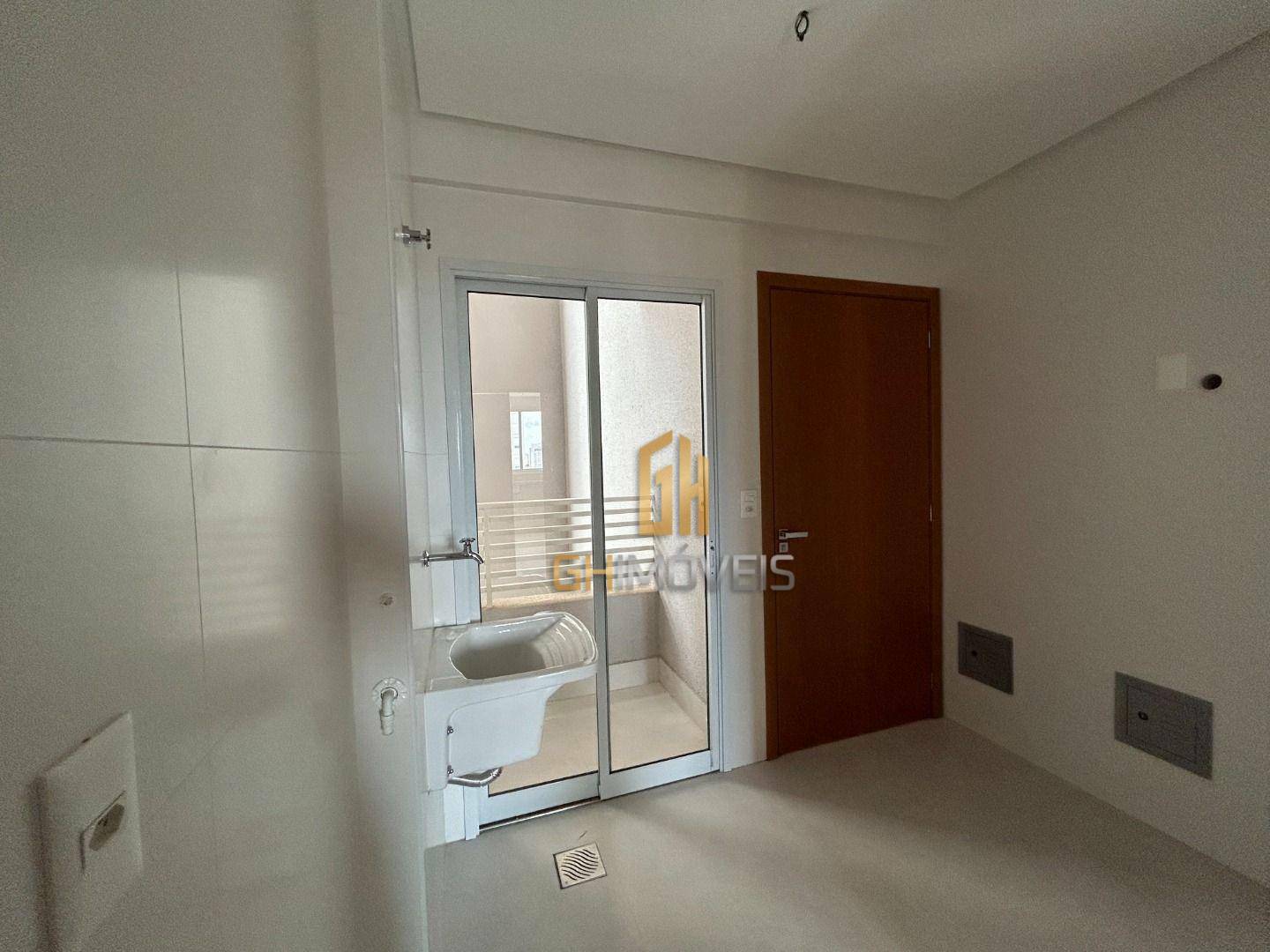 Apartamento à venda com 3 quartos, 155m² - Foto 15