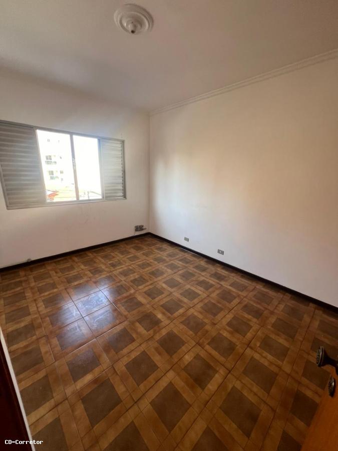 Casa à venda com 3 quartos, 200m² - Foto 12