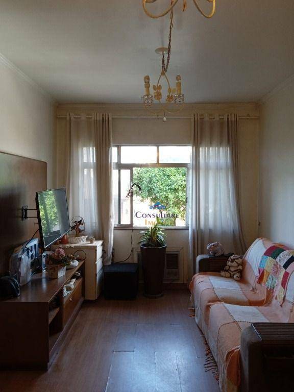 Apartamento à venda com 2 quartos, 108m² - Foto 1