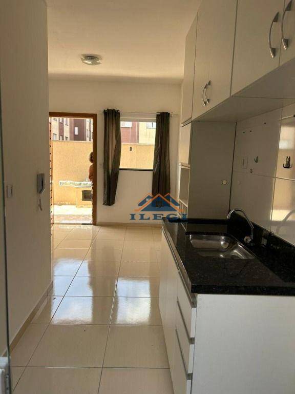 Apartamento à venda com 2 quartos, 67m² - Foto 6