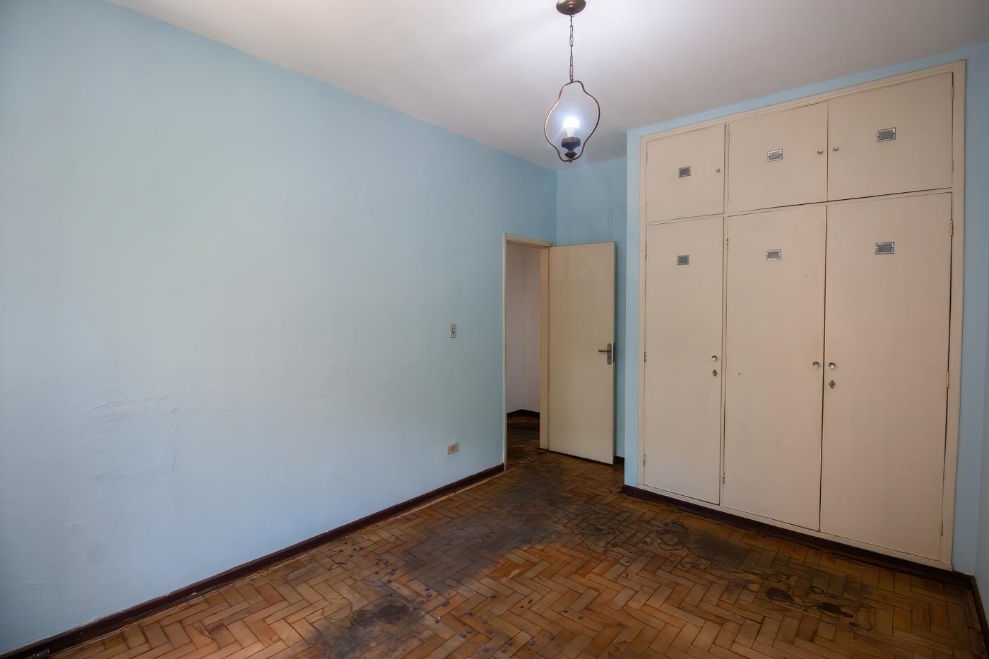 Apartamento à venda com 3 quartos, 153m² - Foto 10