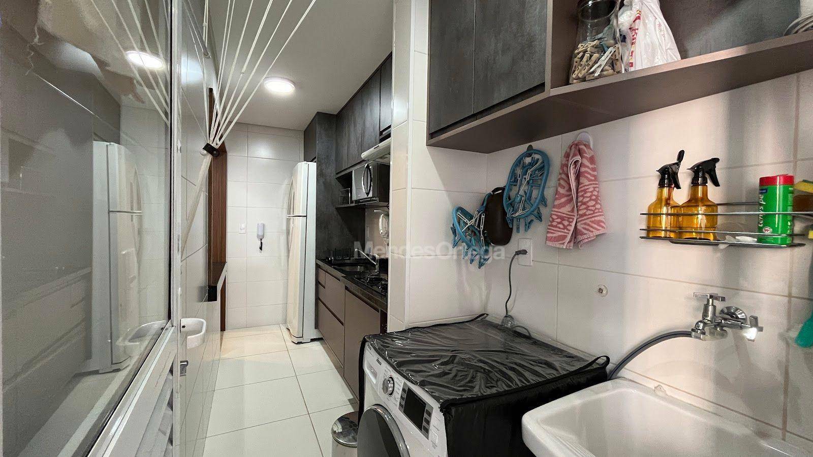 Apartamento à venda com 2 quartos, 66m² - Foto 11