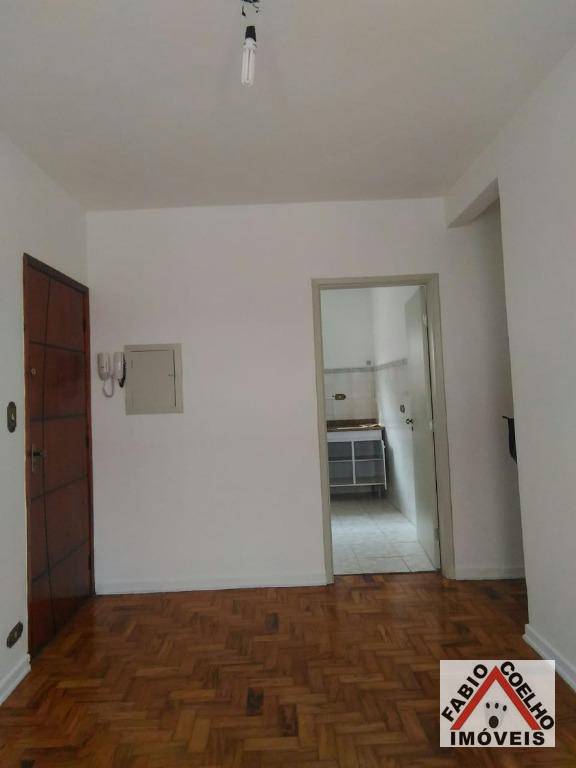 Apartamento à venda com 3 quartos, 65m² - Foto 1