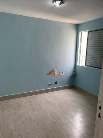 Apartamento à venda com 3 quartos, 70m² - Foto 5