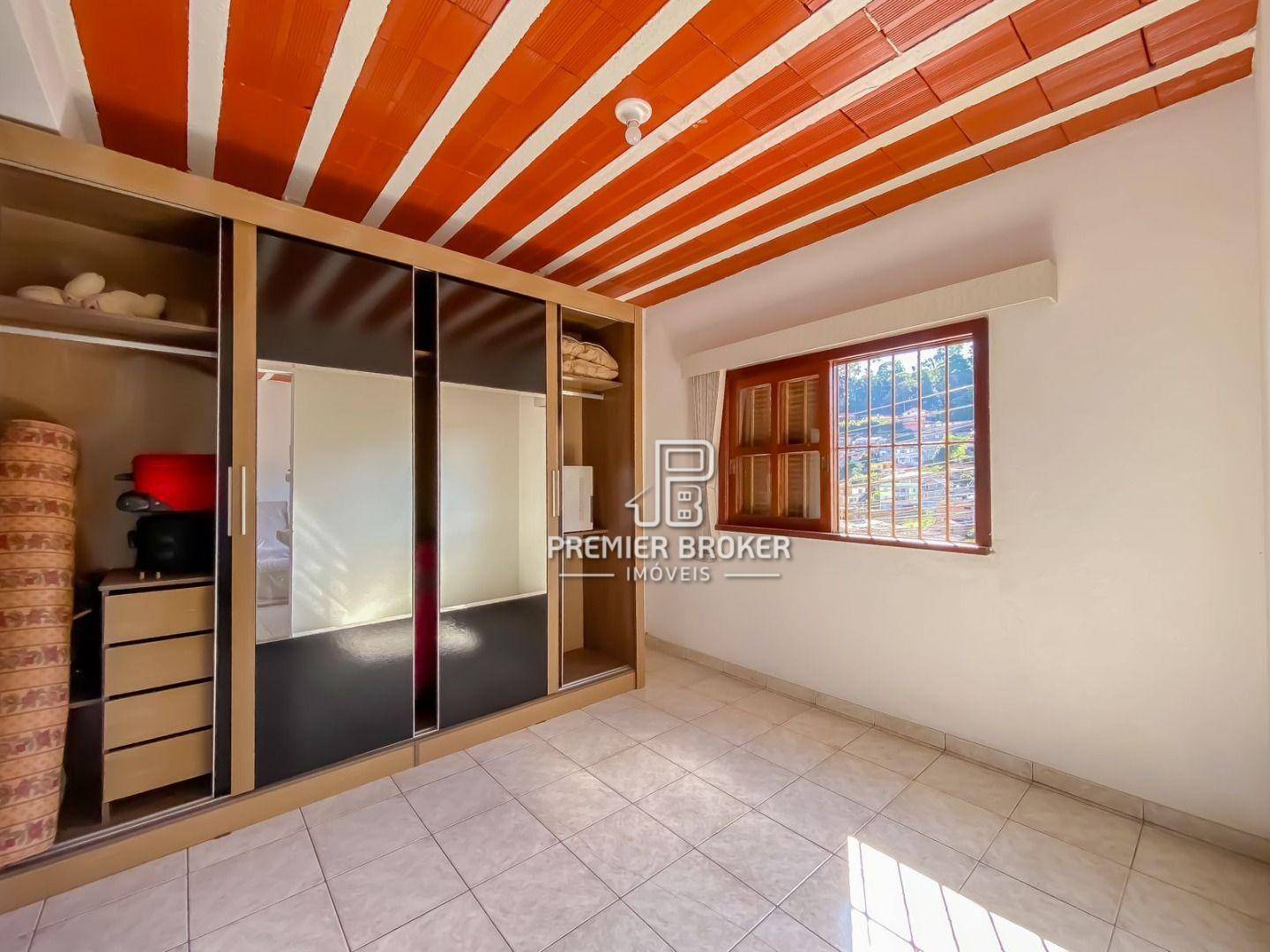 Casa à venda com 4 quartos, 158m² - Foto 31