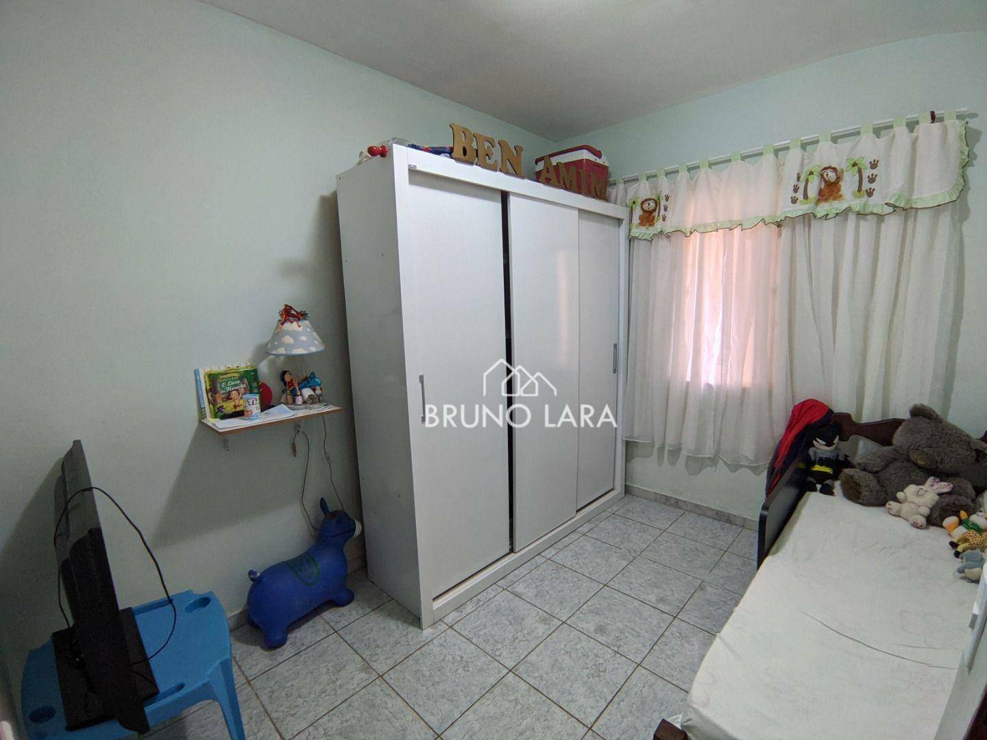 Casa à venda com 3 quartos, 75m² - Foto 13