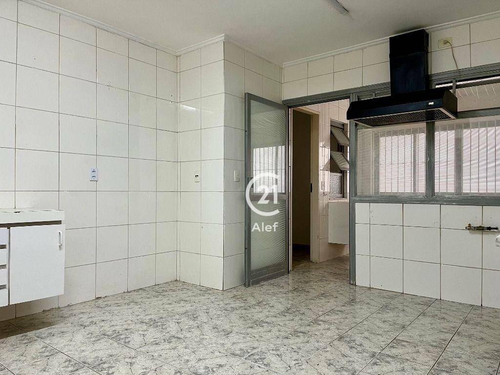 Apartamento à venda e aluguel com 4 quartos, 165m² - Foto 26