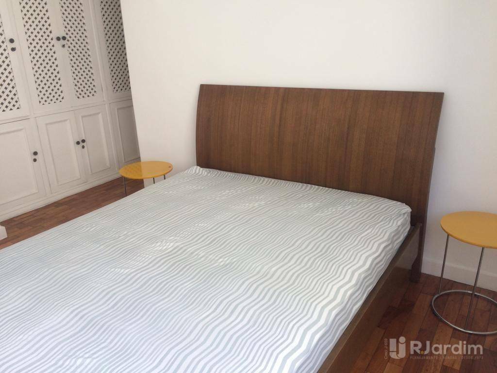 Apartamento para alugar com 3 quartos, 150m² - Foto 8