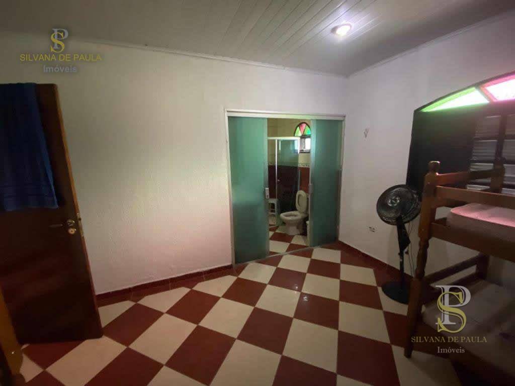 Chácara à venda com 2 quartos, 250m² - Foto 17