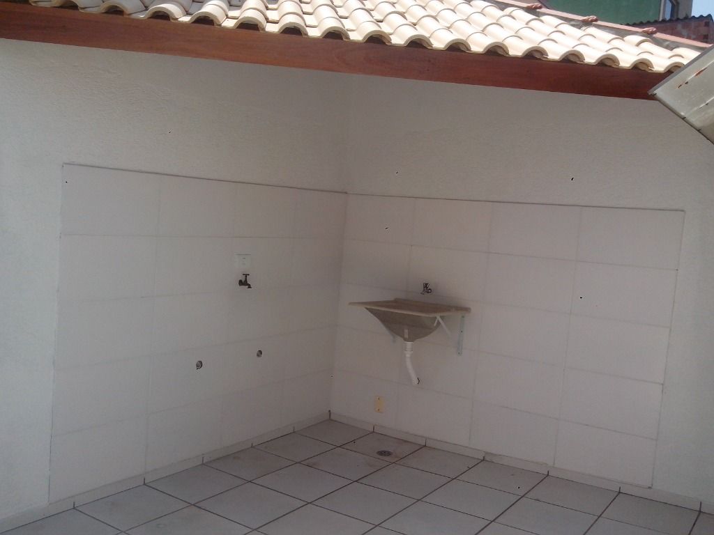 Sobrado à venda com 7 quartos, 300m² - Foto 26