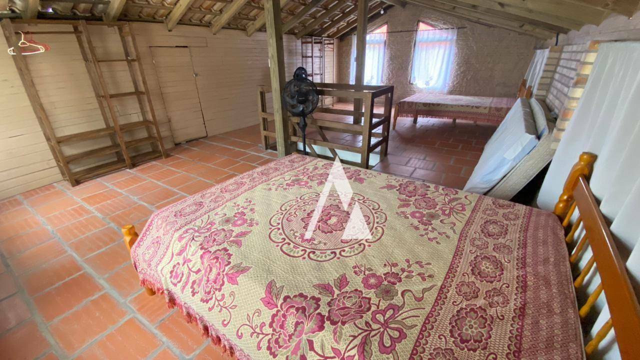 Casa à venda com 3 quartos, 100m² - Foto 18