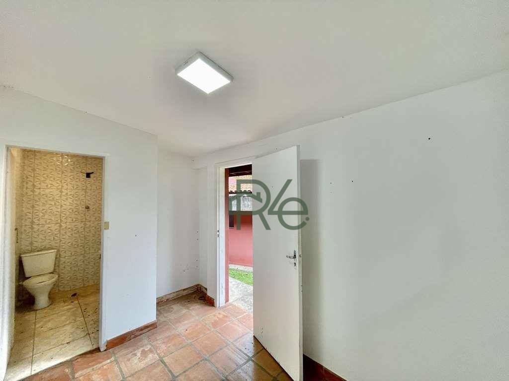 Casa à venda com 4 quartos, 409m² - Foto 8