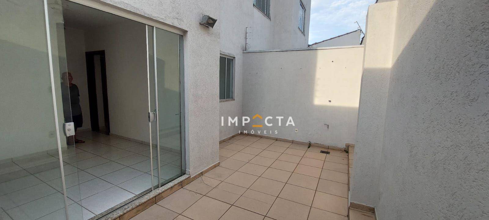 Apartamento à venda com 3 quartos, 103m² - Foto 9