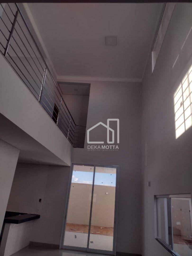 Casa à venda com 3 quartos, 250m² - Foto 17