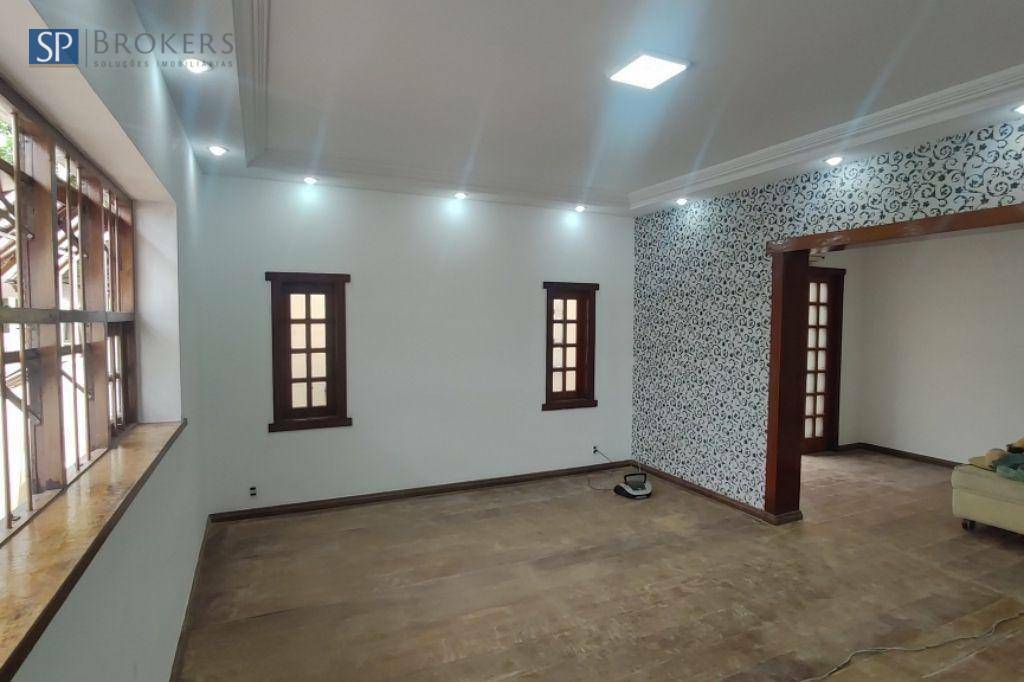 Casa à venda com 4 quartos, 170m² - Foto 4