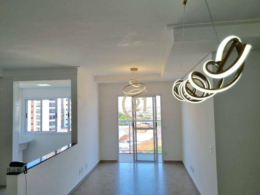 Apartamento à venda com 3 quartos, 94m² - Foto 1