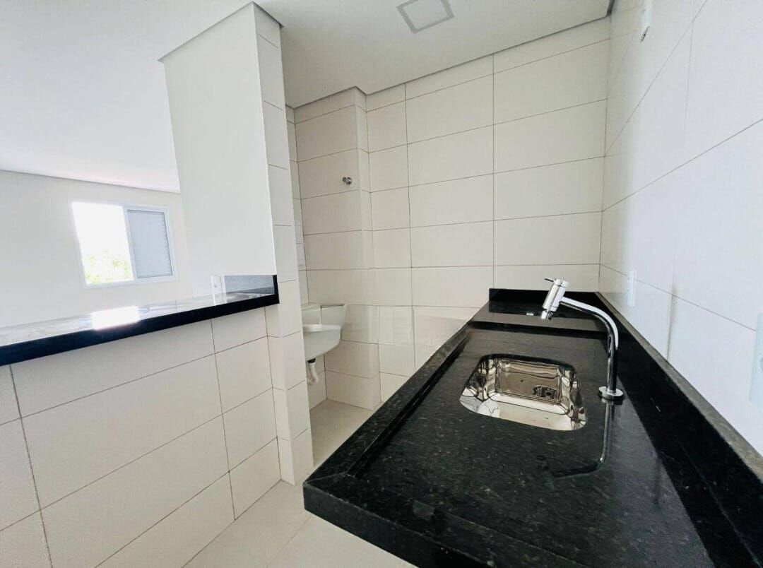 Apartamento à venda com 1 quarto, 40m² - Foto 3